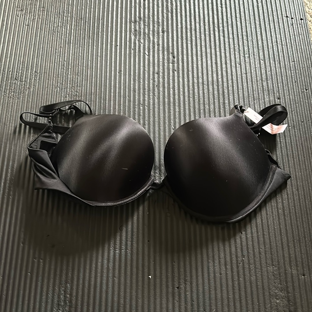 Victoria secret bombshell bra